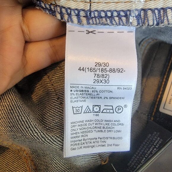 ⭐GAP Men's 29x30 Straight Leg Denim Jeans Classic Dark Wash Blue New - Picture 5 of 7